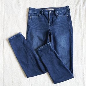 Athleta Sculptek Skinny Leg Jeans